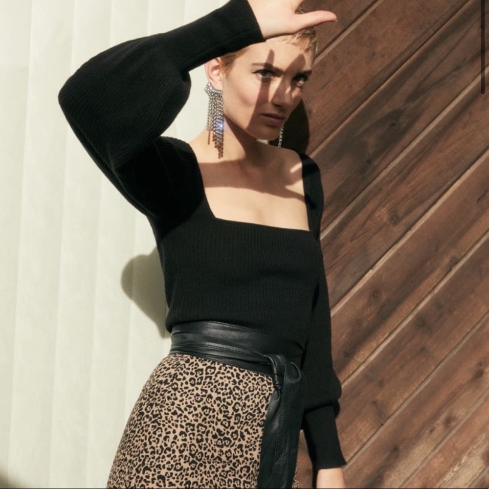 Reformation Isabel Cashmere Sweater in Black